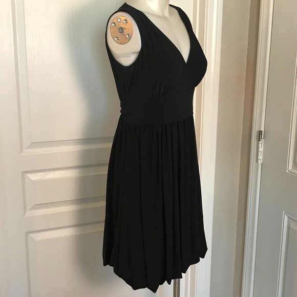 LOFT BLACK STRETCH WAIST TIE SLEEVELESS DRESS - Picture 2 of 5